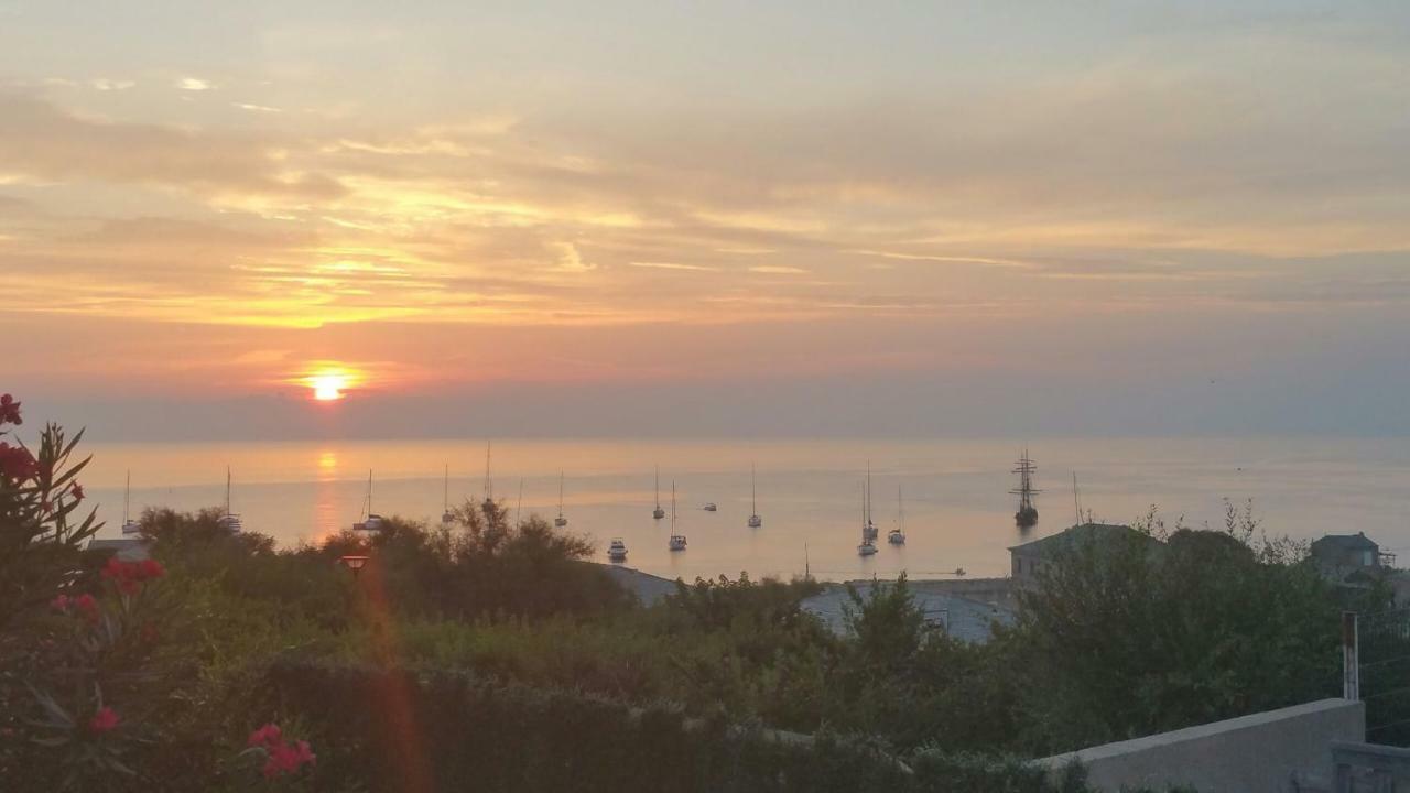 Porteo - Les Terrasses Du Port Centuri Bagian luar foto